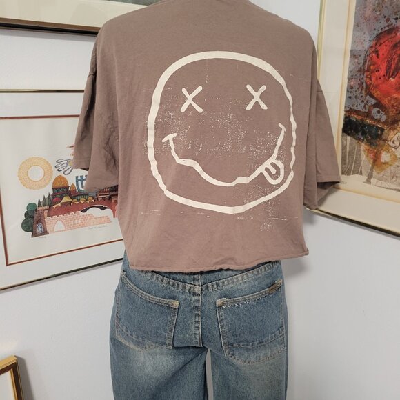 Light Brown Nirvana Cropped T-shirt Size XL - Picture 2 of 5